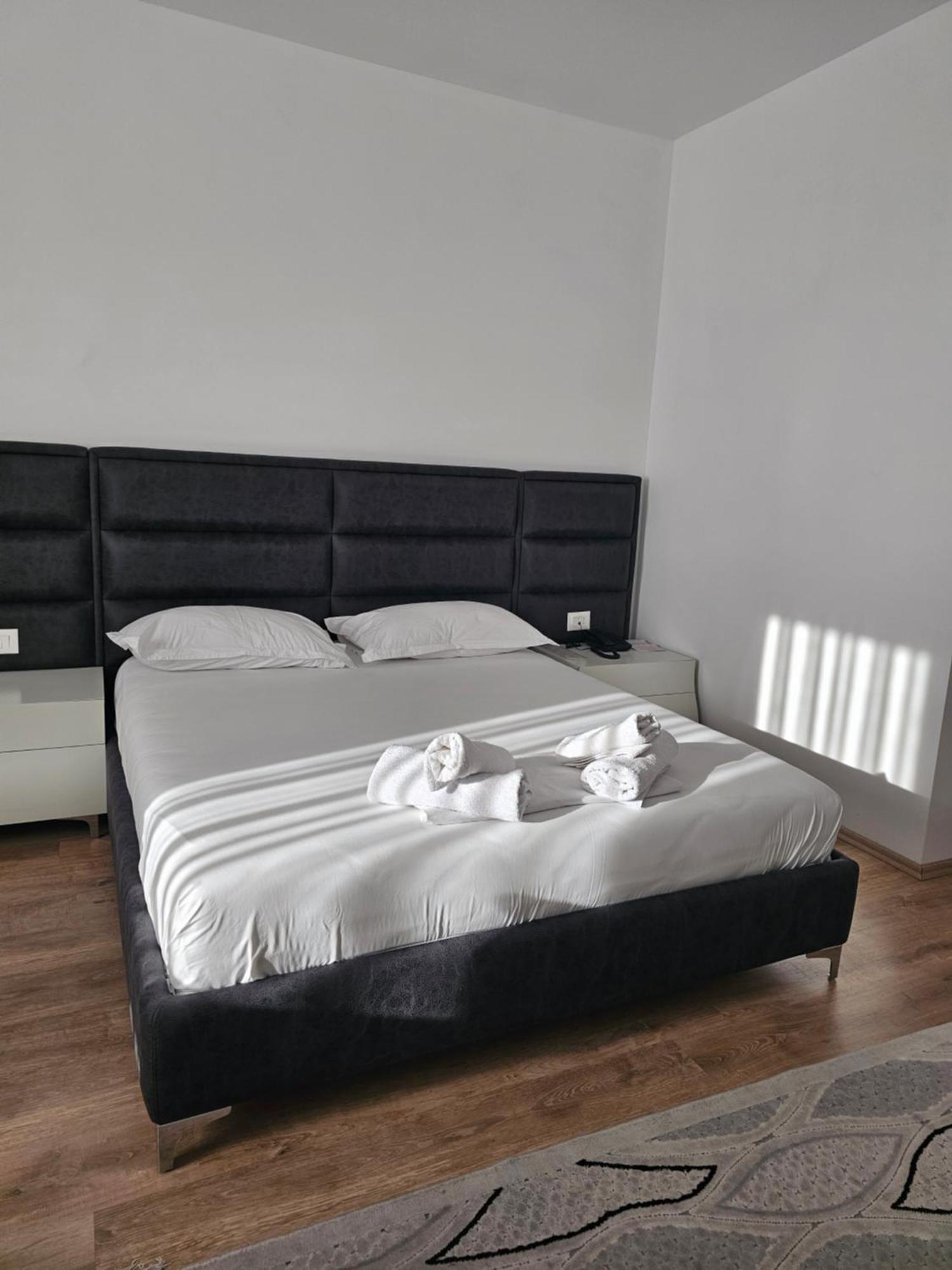 Hotel 3A Kashar ภายนอก รูปภาพ